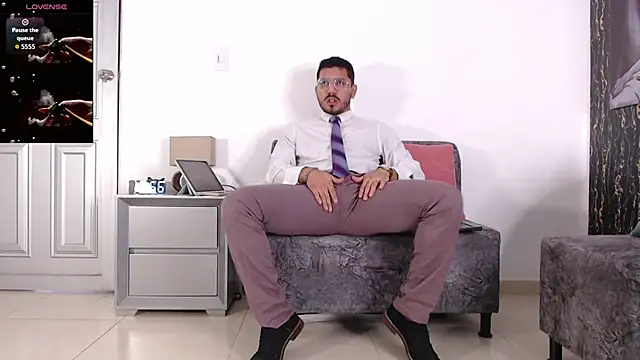 samuelcoopeer online show from 12-17-25, 04:56