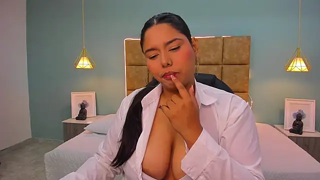 NaniXoxo18 online show from 11-11-25, 01:17