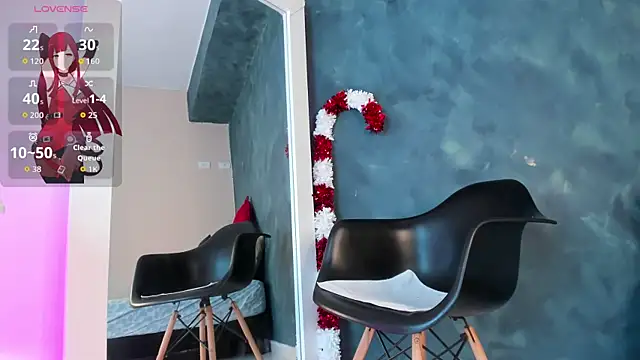 Snapshot of GingerMoon_ chatting on 12-18-25, 06:23 GingerMoon online show from 12-18-25, 06:23