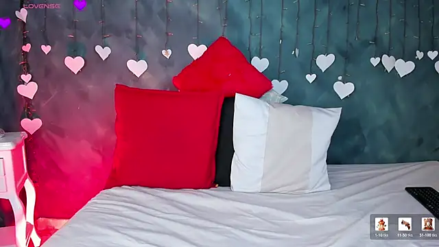 Snapshot of GingerMoon_ chatting on 02-27-26, 07:24 GingerMoon online show from 02-27-26, 07:24