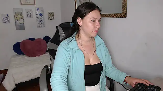 mariaana  222 online show from 03-04-26, 03:36