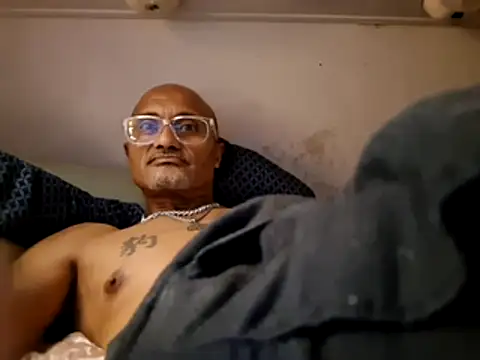 badboy2u2025 online show from 12-17-25, 02:16