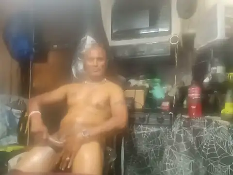 badboy2u2025 online show from 05-17-26, 03:50