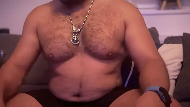 CloudyMuscleBeefy online show from 10-18-25, 11:29