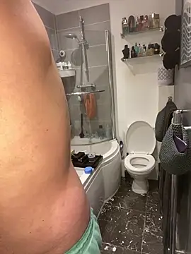 Snapshot of CloudyMuscleBeefy chatting on 03-03-26, 04:36 CloudyMuscleBeefy online show from 03-03-26, 04:36