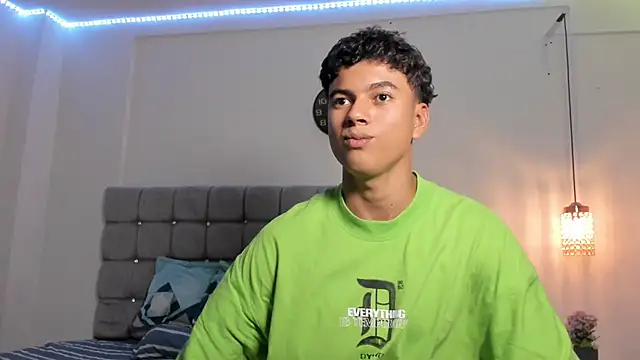 Santy Stump online show from 12-22-25, 09:26