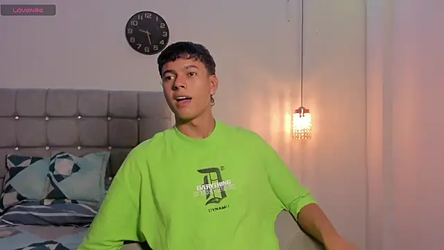 Santy Stump online show from 11-14-25, 09:18