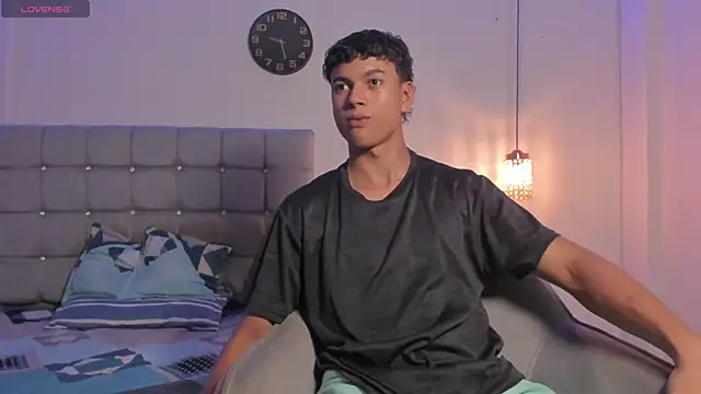 Santy Stump online show from 11-02-25, 09:09