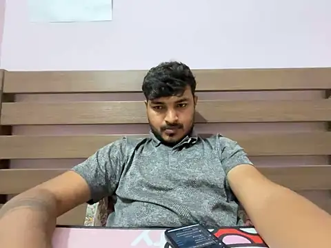 midnight 24 online show from 11-11-25, 04:57