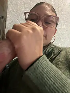 Snapshot of kate_rabittsex chatting on 02-24-26, 10:49 kate rabittsex online show from 02-24-26, 10:49