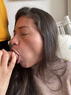 Snapshot of kate_rabittsex chatting on 03-03-26, 10:33 kate rabittsex online show from 03-03-26, 10:33