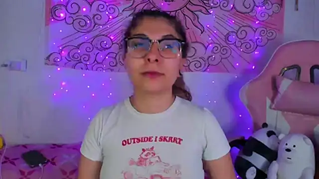 abbie jensen  online show from 07-10-26, 06:57