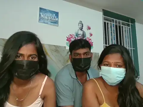 Snapshot of Tamil_india_couples_ chatting on 02-25-26, 05:57 Tamil india couples online show from 02-25-26, 05:57