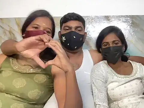 Snapshot of Tamil_india_couples_ chatting on 02-11-26, 06:19 Tamil india couples online show from 02-11-26, 06:19