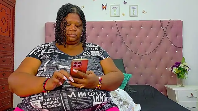 Exoticbigmandy online show from 10-07-25, 09:05