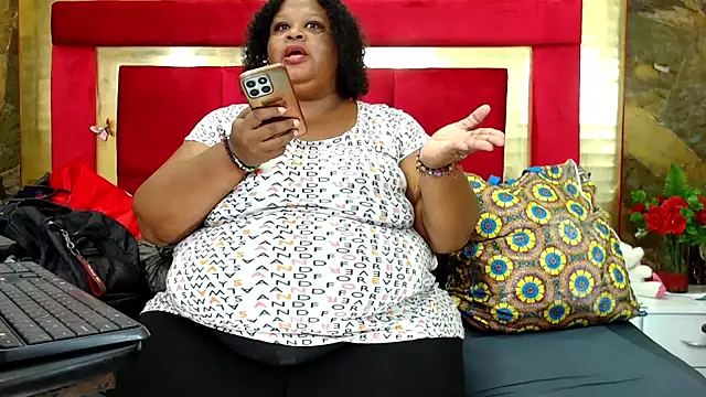 Snapshot of Exoticbigmandy chatting on 07-14-26, 08:26 Exoticbigmandy online show from 07-14-26, 08:26