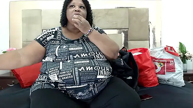 Exoticbigmandy online show from 04-23-26, 01:35