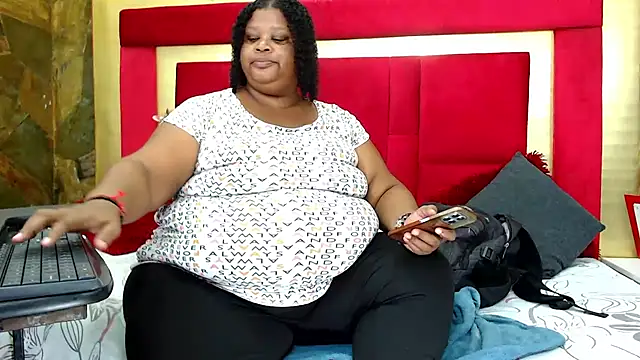 Exoticbigmandy online show from 05-28-26, 01:39