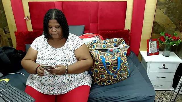 Exoticbigmandy online show from 10-17-25, 09:38