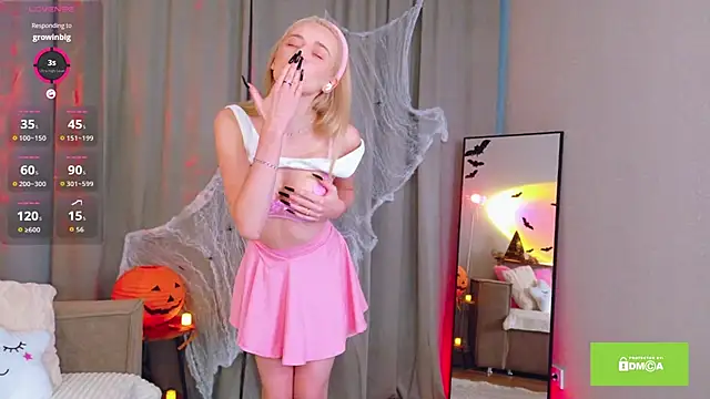 StarrShinee online show from 10-29-25, 03:05