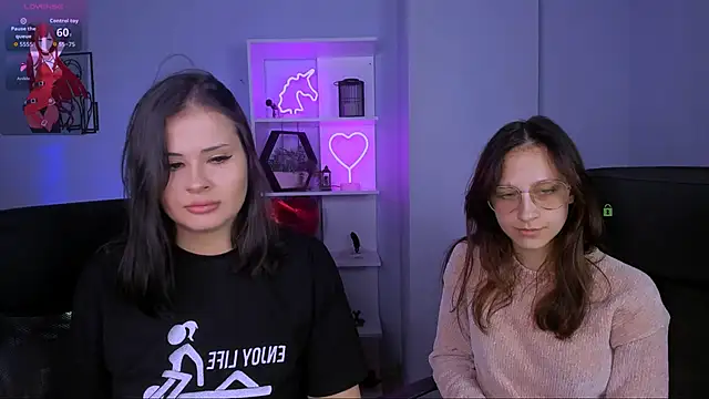 jeren smile online show from 11-18-25, 09:18