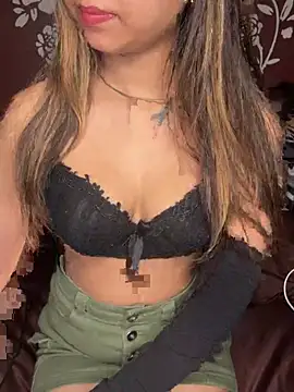 Scarlett 1819 online show from 02-19-26, 05:43