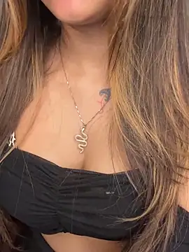 Scarlett 1819 online show from 03-13-26, 05:40