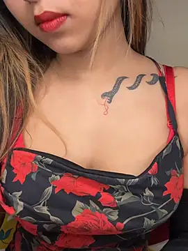 Scarlett 1819 online show from 04-08-26, 05:03