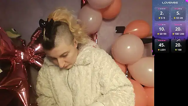 h4cMorganaEvelynn online show from 02-15-26, 12:00