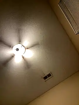 Snapshot of El_matatan_XD123 chatting on 09-09-25, 05:50 El matatan XD123 online show from 09-09-25, 05:50