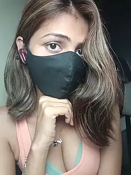 Isha Sax online show from 12-17-25, 07:13