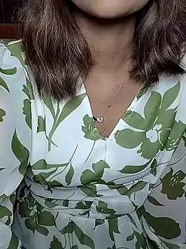 Isha Sax online show from 02-11-26, 04:29