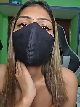 Isha Sax online show from 04-11-26, 01:59