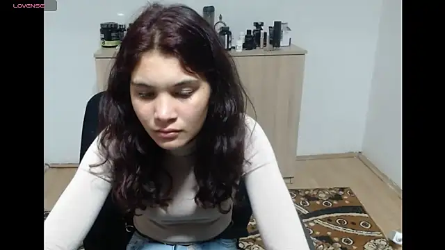 Snapshot of MalloryMyers chatting on 09-16-25, 07:48 MalloryMyers online show from 09-16-25, 07:48