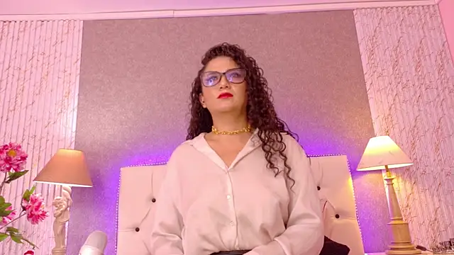 Dakota Rainbow22 online show from 02-11-26, 05:02