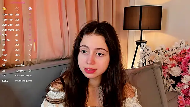 JulianaChapel online show from 09-15-25, 08:04