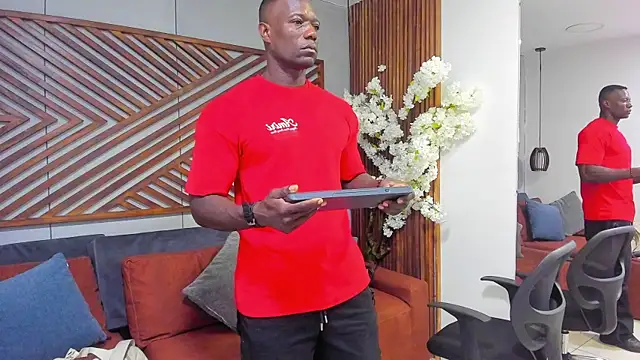 MarcusBlack  online show from 04-06-26, 11:44