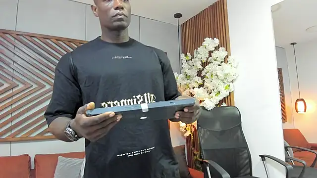 MarcusBlack  online show from 11-08-25, 11:36