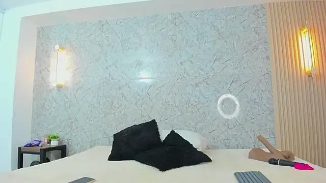 Antonella west online show from 03-18-26, 09:26