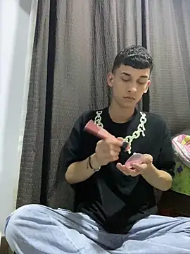 owen-stone online show from 04-11-26, 01:24