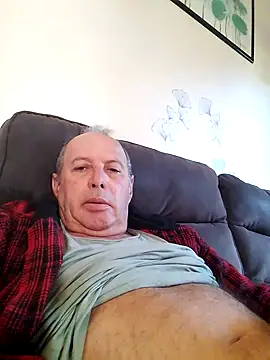 Vince072 online show from 09-15-25, 06:47