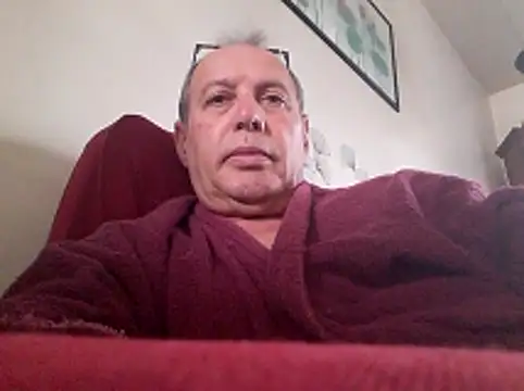 Vince072 online show from 12-02-25, 01:46