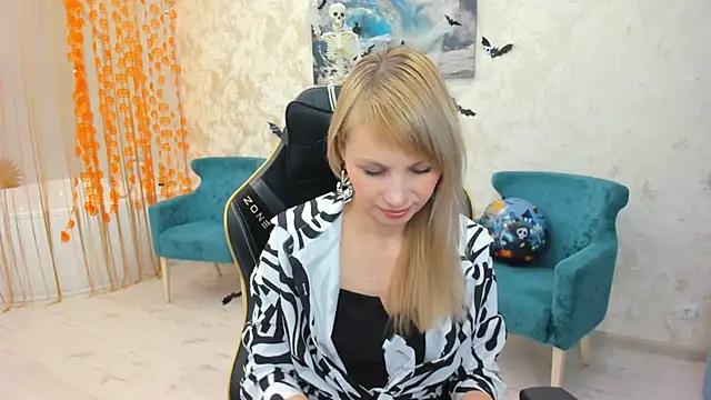 Snapshot of LindaSandy_1 chatting on 10-30-25, 09:07 LindaSandy 1 online show from 10-30-25, 09:07