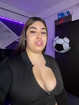 Snapshot of jazminslut chatting on 07-05-26, 03:00 jazminslut online show from 07-05-26, 03:00