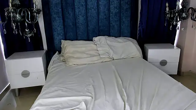 Anittatoro  online show from 11-30-25, 07:14