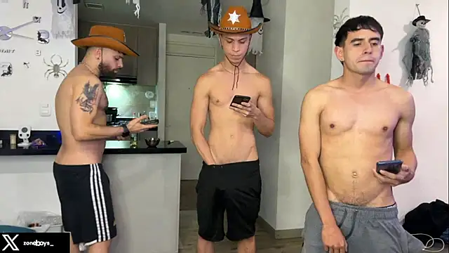 zoneboys online show from 10-04-25, 12:45