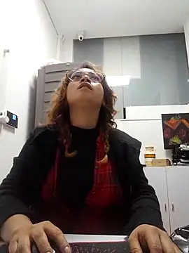 Violet Bosh online show from 03-23-25, 02:04