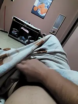 Snapshot of beto_juby777 chatting on 09-10-25, 05:17 beto juby777 online show from 09-10-25, 05:17