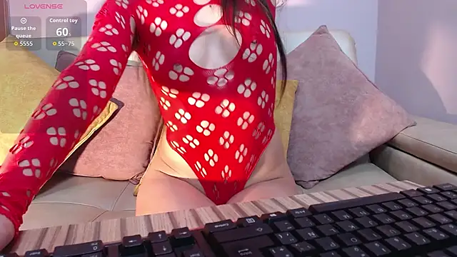 alesiamoore online show from 09-29-25, 02:12