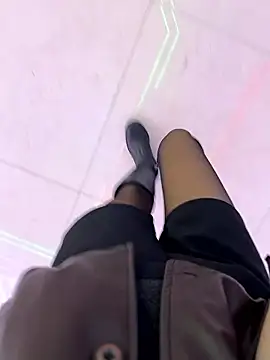 xiaoyuan01 online show from 01-17-26, 01:53